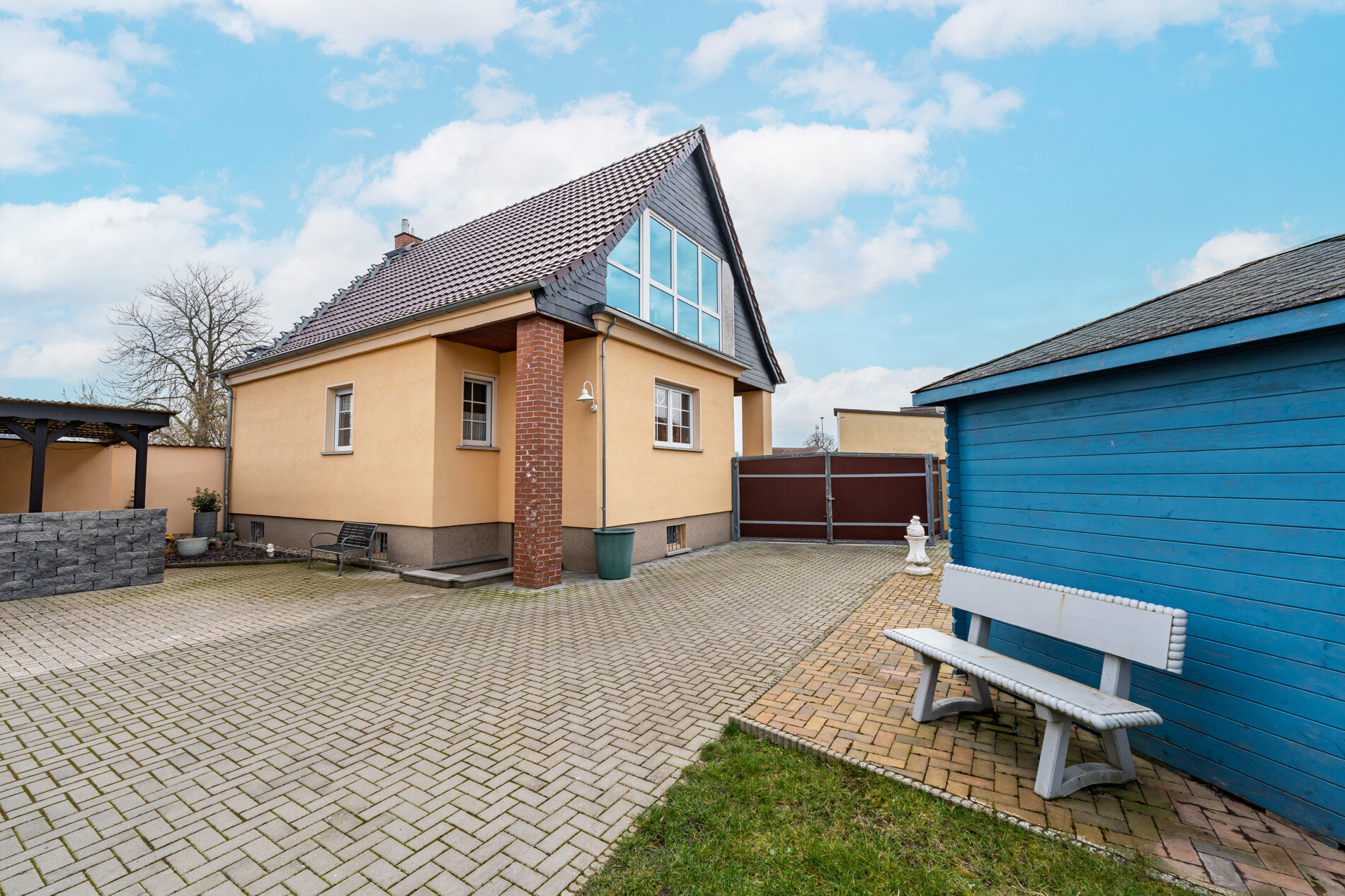 Einfamilienhaus zum Kauf 250.000 € 4 Zimmer 130 m²<br/>Wohnfläche 1.214 m²<br/>Grundstück Dretzel Gladau OT Dretzel 39307