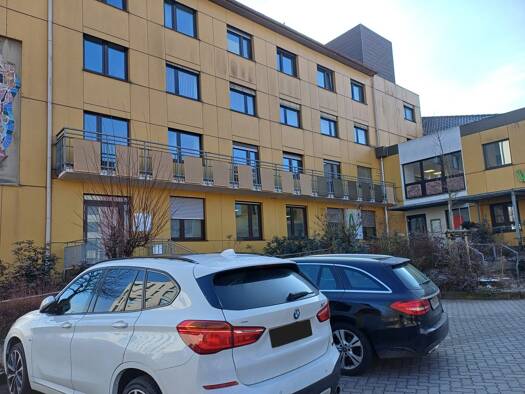 Büro zur Miete provisionsfrei 42 Zimmer 737 m² Bürofläche teilbar von 50 m² bis 737 m² Bismarckstraße 74 Innenstadt Kaiserslautern 67655