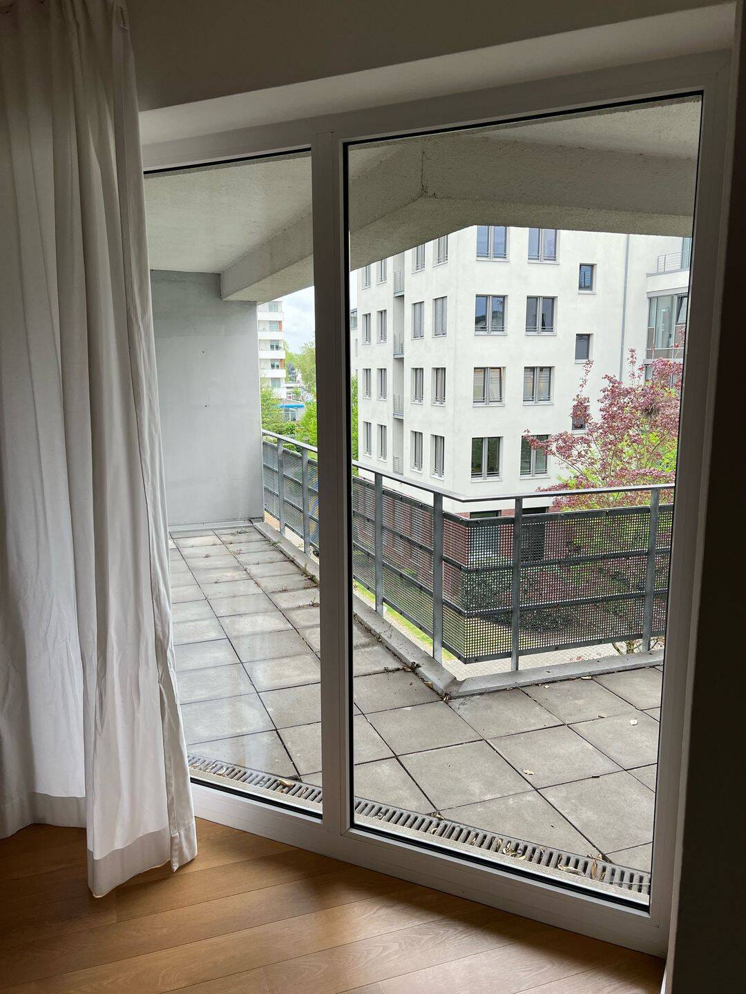 Property thumbnail 6