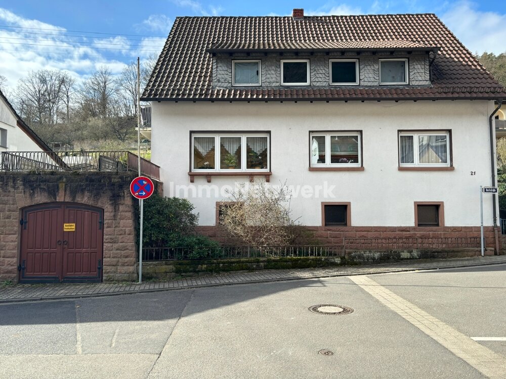 Mehrfamilienhaus zum Kauf 429.000 € 6 Zimmer 174 m²<br/>Wohnfläche 664 m²<br/>Grundstück Lindenberg 67473