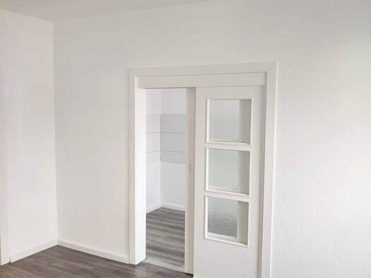 Studio zur Miete 340 € 1 Zimmer 45,7 m² 1. Geschoss frei ab sofort Lösorter Straße 23 Mittelmeiderich Duisburg 47137