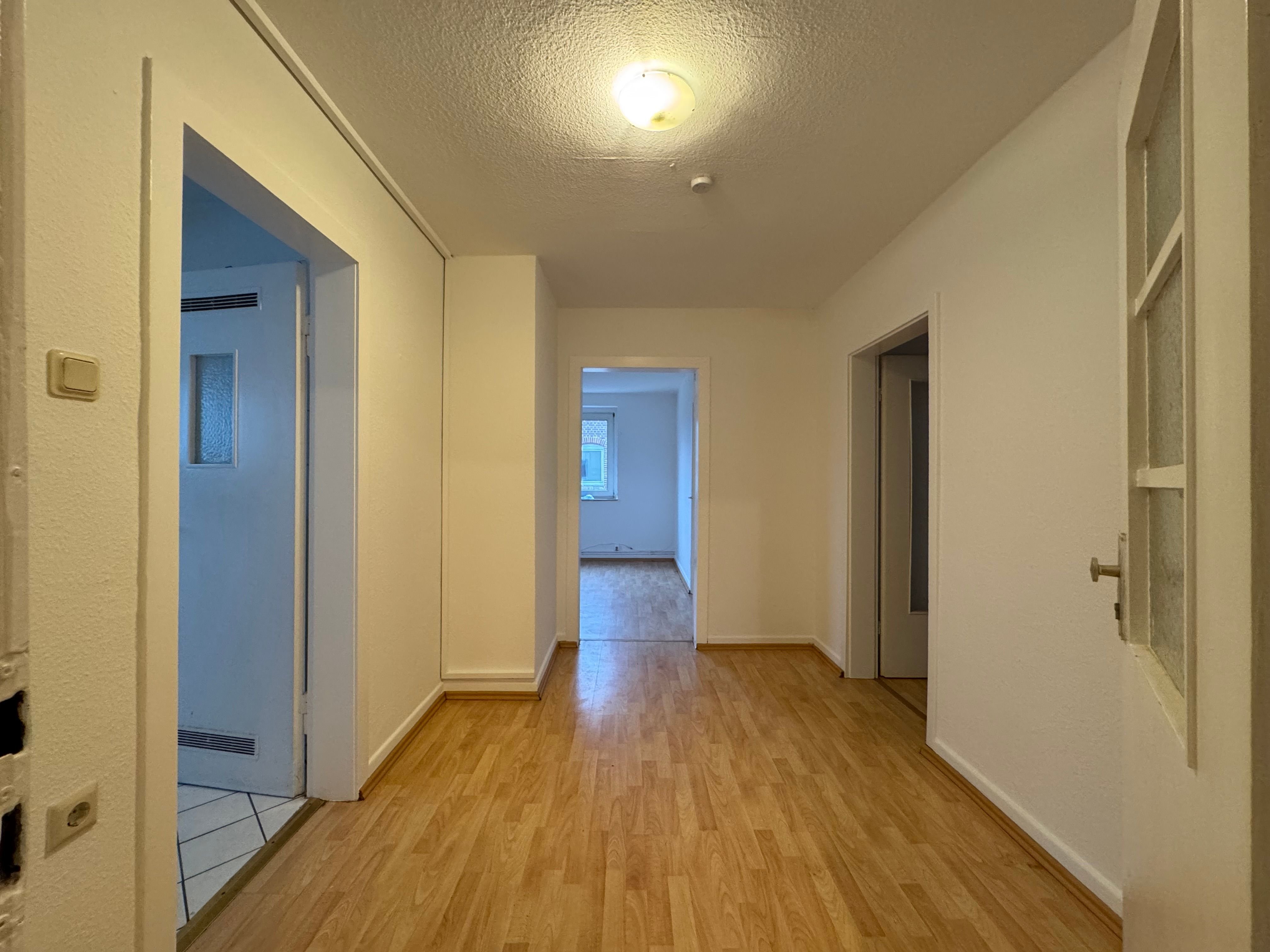 Wohnung zur Miete 364 € 2 Zimmer 52 m²<br/>Wohnfläche 2.<br/>Geschoss ab sofort<br/>Verfügbarkeit Hagener Straße 63 In der Aue Wetter (Ruhr) 58300