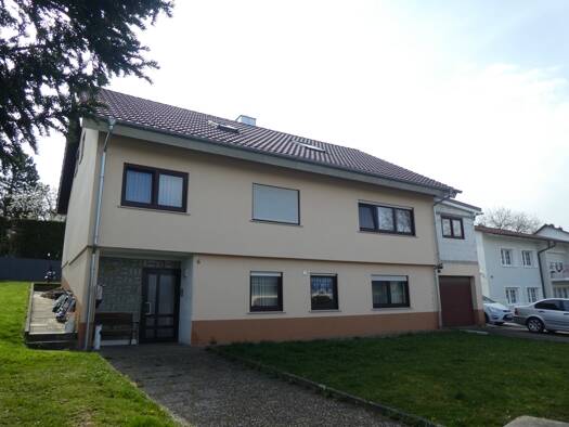Mehrfamilienhaus zum Kauf 519.000 € 8 Zimmer 214 m² 734 m² Grundstück Osterburken Osterburken 74706