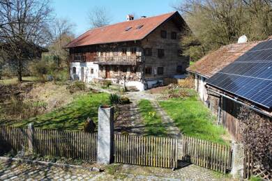 Bauernhaus zum Kauf 985.000 € 6 Zimmer 260 m² 13.521 m² Grundstück Schöndorf Moosthenning 84164