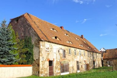 Bauernhaus zum Kauf provisionsfrei 79.000 € 400 m² 6.850 m² Grundstück frei ab sofort Melaune 26 Melaune Vierkirchen 02894