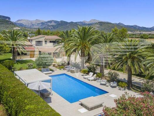 Villa zum Kauf provisionsfrei 3.400.000 € 9 Zimmer 336 m² 8.300 m² Grundstück Binissalem 07350