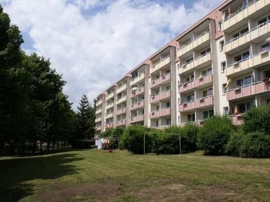 Wohnung zur Miete 350 € 3 Zimmer 61,3 m² 5. Geschoss frei ab sofort Von-Hoff-Straße 23 Gotha Gotha 99867