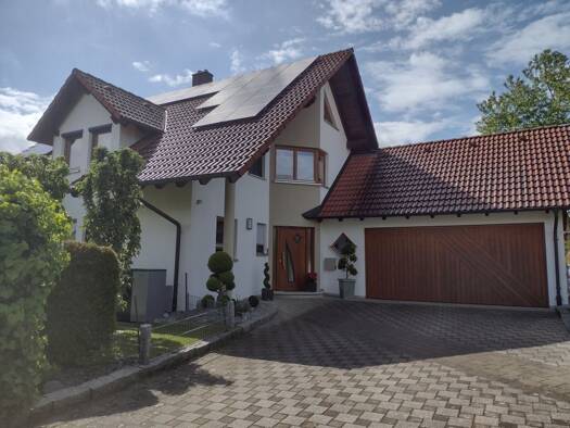 Einfamilienhaus zum Kauf 675.000 € 6,5 Zimmer 144 m² 559 m² Grundstück Neuler Neuler 73491