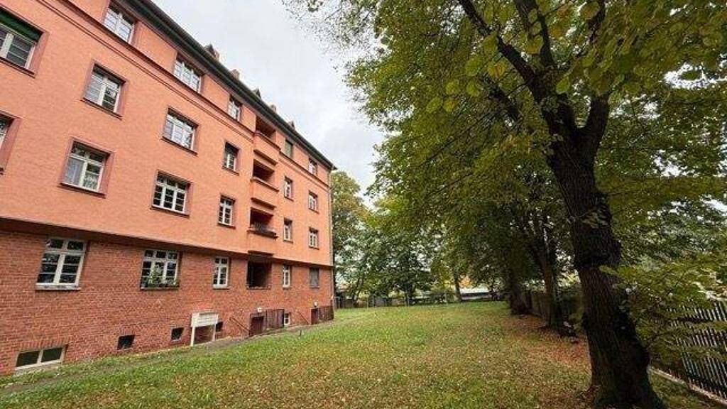 Wohnung zum Kauf 110.000 € 2 Zimmer 46 m² 2. Geschoss Friedrichshafner Straße 70 Mockau-Nord Leipzig 04357
