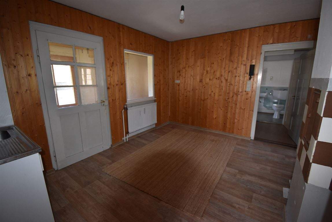 Haus zum Kauf – další