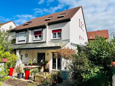 Doppelhaushälfte zum Kauf 415.000 € 6 Zimmer 160 m² 431 m² Grundstück frei ab 01.02.2025 Haßfurt Haßfurt 97437