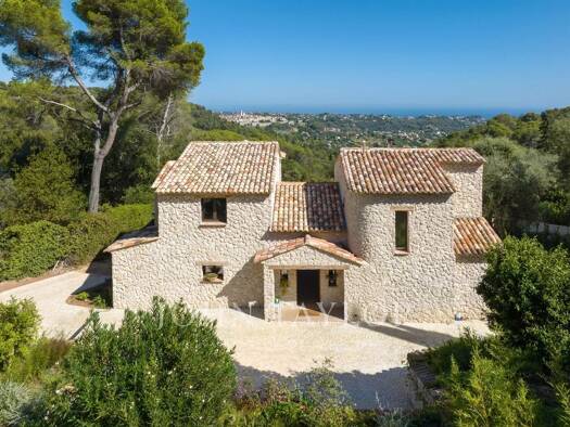Einfamilienhaus zum Kauf 3.500.000 € 7 Zimmer 300 m² 11.000 m² Grundstück Saint-Paul-de-Vence 06570
