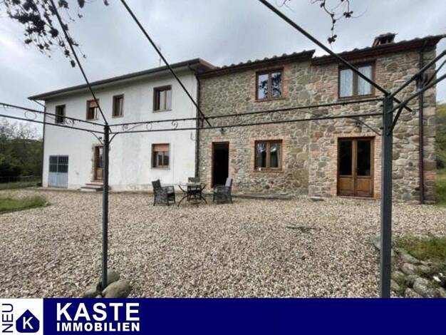 Haus zum Kauf 395.000 € 6 Zimmer 200 m² 20.000 m² Grundstück Pistoia