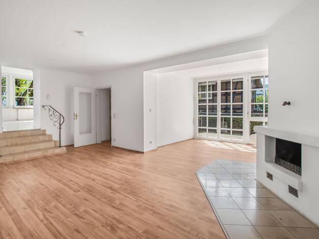 Mehrfamilienhaus zum Kauf 749.000 € 7 Zimmer 255 m² 450 m² Grundstück Friedrichsdorf Friedrichsdorf 61381
