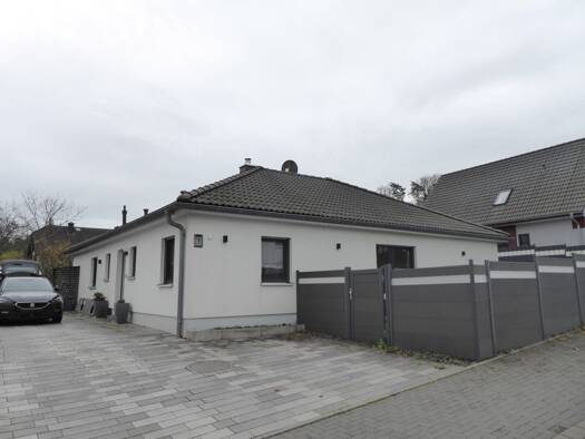 Bungalow zum Kauf 450.000 € 4 Zimmer 142 m² 550 m² Grundstück Ettingshausen Reiskirchen 35447