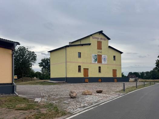 Haus zum Kauf provisionsfrei 475.000 € 17.035 m² Grundstück Zechin 15328