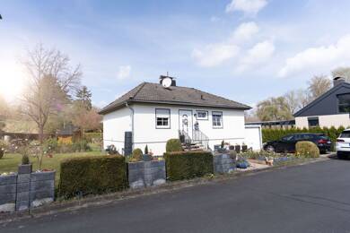 Einfamilienhaus zum Kauf 379.000 € 3 Zimmer 124 m² 812 m² Grundstück Ochshausen Lohfelden 34253