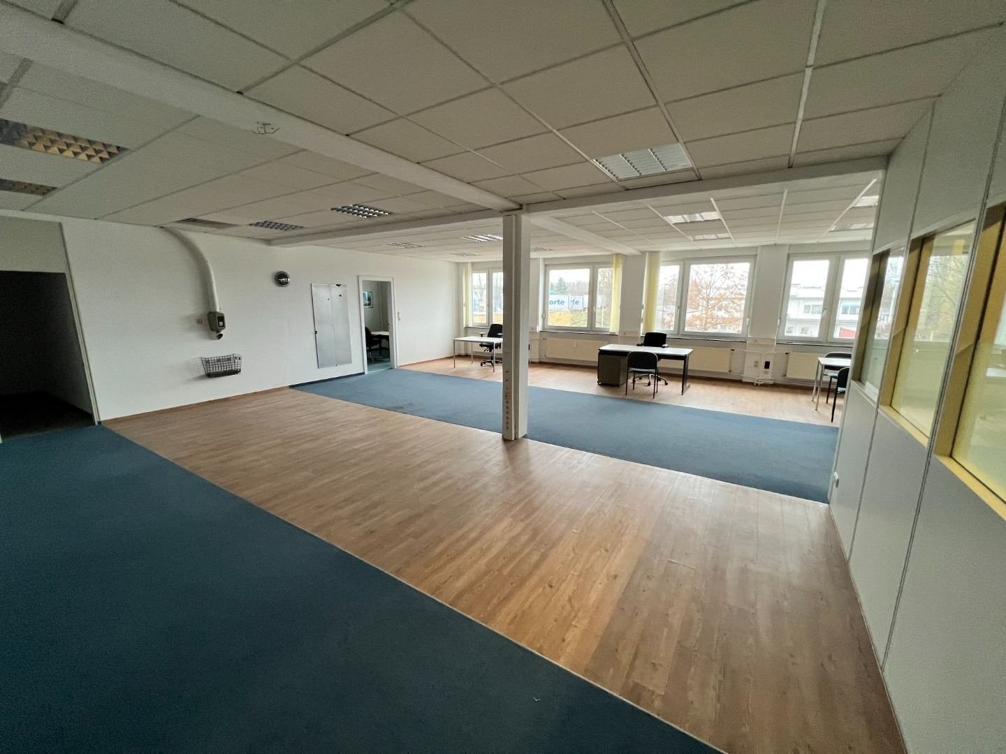 Bürofläche zur Miete provisionsfrei 7 € 6 Zimmer 400 m²<br/>Bürofläche Karlshof / Israelsdorf / Gothmund Lübeck 23568