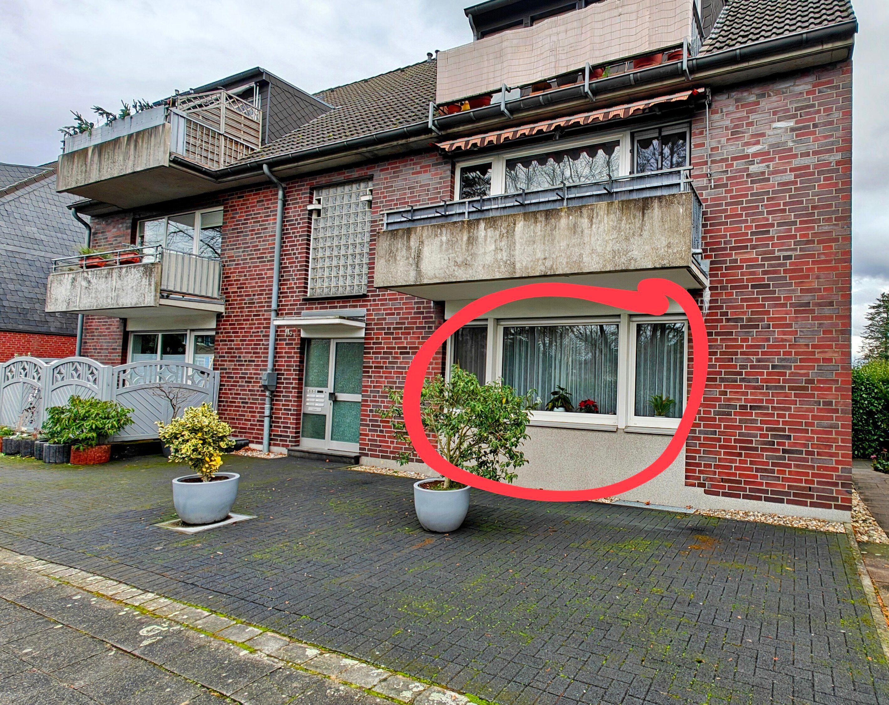 Terrassenwohnung zur Miete 680 € 3 Zimmer 80 m²<br/>Wohnfläche EG<br/>Geschoss ab sofort<br/>Verfügbarkeit Büttgen Kaarst 41564