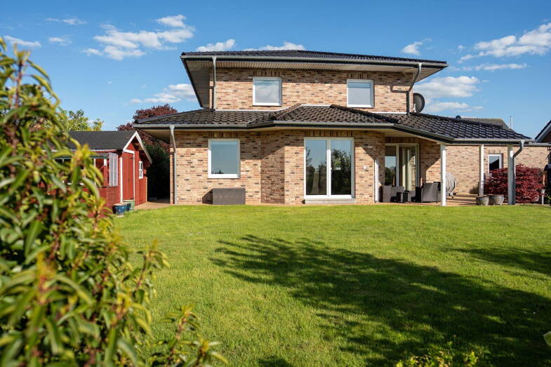 Einfamilienhaus zum Kauf provisionsfrei 475.000 € 6 Zimmer 170 m² 827 m² Grundstück Sievern Geestland 27607
