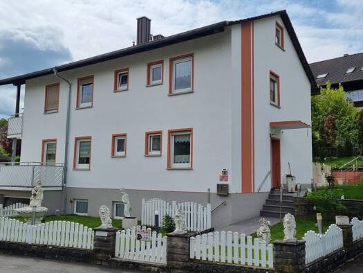 Haus zum Kauf 379.000 € 8 Zimmer 225 m² 550 m² Grundstück frei ab sofort Creglingen Creglingen 97993