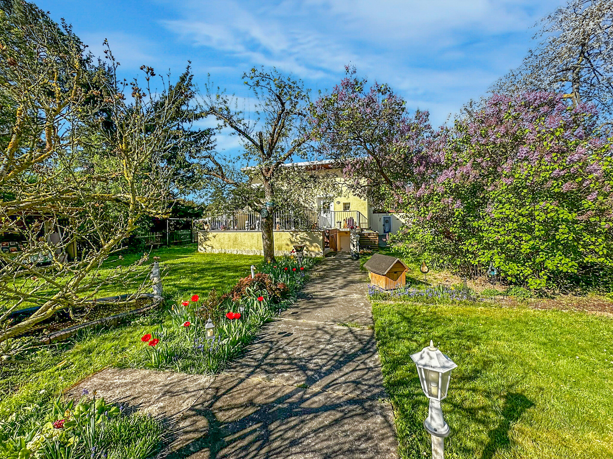 Bungalow zum Kauf 398.500 € 3 Zimmer 142,5 m²<br/>Wohnfläche 1.480 m²<br/>Grundstück 01.06.2025<br/>Verfügbarkeit Grünau-Siedlung Leipzig 04207