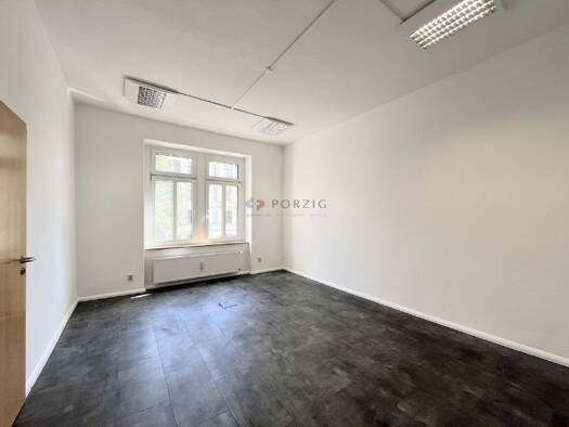 Büro zur Miete provisionsfrei 5,50 € 5 Zimmer 106,9 m² Bürofläche Ulmenstr. 29 Kaßberg Chemnitz 09112