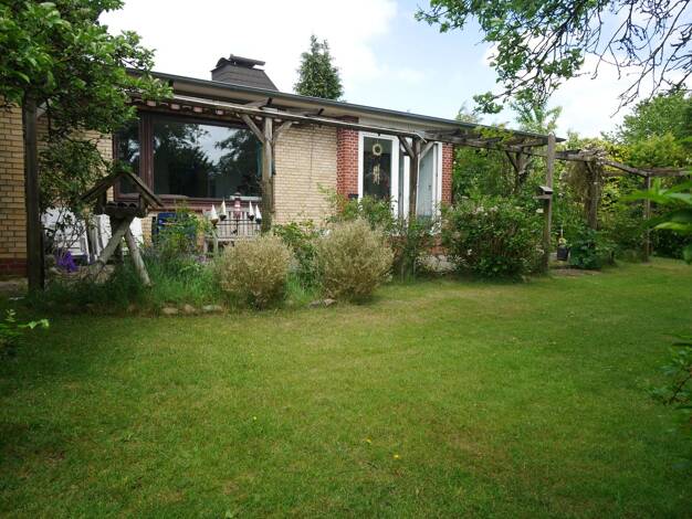 Bungalow zum Kauf 223.000 € 4 Zimmer 113 m² 1.100 m² Grundstück frei ab sofort Rotenhof Rendsburg 24768
