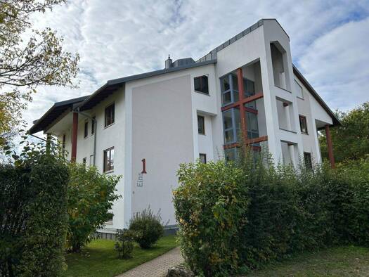 Studio zur Miete 810 € 3,5 Zimmer 81 m² 2. Geschoss frei ab sofort Oberkochen 73447