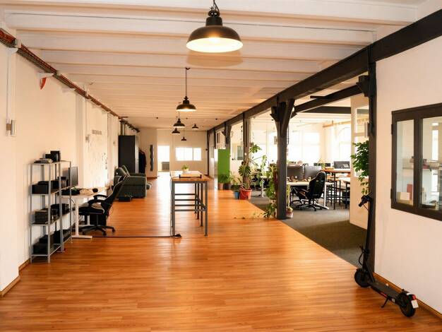 Büro zur Miete 5.040 € 672 m² Bürofläche Handelshäfen Mitte 28197