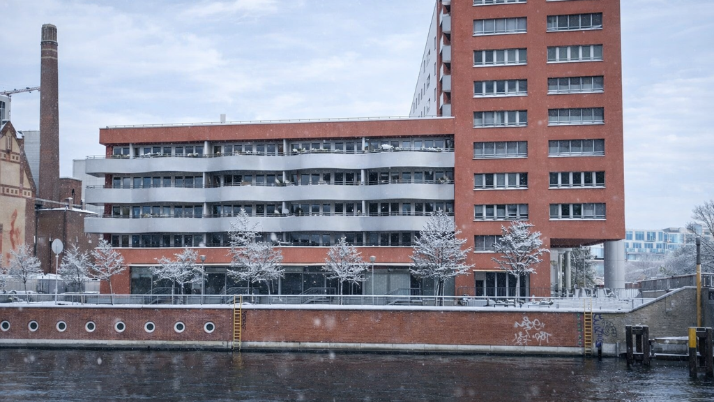 Wohnung zum Kauf 530.000 € 2 Zimmer 76,9 m² 4. Geschoss Friedrichshain Berlin 10243