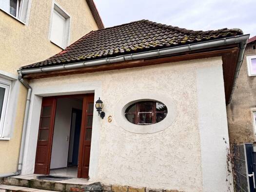 Mehrfamilienhaus zum Kauf provisionsfrei 111.000 € 8 Zimmer 278 m² 527 m² Grundstück Groß Germersleben Oschersleben OT Groß Germersleben 39387