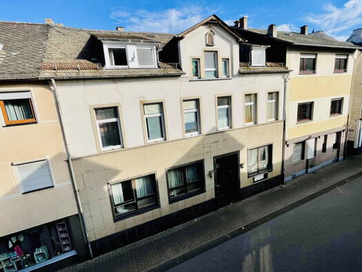 Mehrfamilienhaus zum Kauf provisionsfrei als Kapitalanlage geeignet 264.000 € 303 m² Liebfrauenstr. 32 Oberwesel 55430