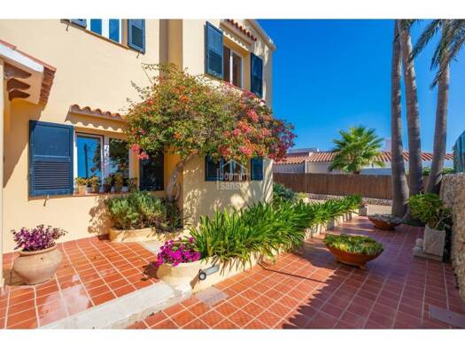 Villa zum Kauf 890.000 € 4 Zimmer 229 m² 586 m² Grundstück es Castell 07720