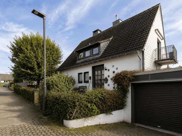 Einfamilienhaus zum Kauf 490.000 € 6 Zimmer 125,3 m² 705,2 m² Grundstück Mitte Heiligenhaus 42579