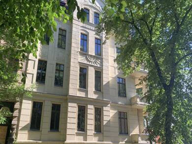 Studio zum Kauf 75.000 € 2 Zimmer 66 m² EG frei ab sofort Parkstr. 1 Innenstadt Görlitz 02826