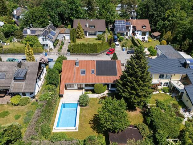 Einfamilienhaus zum Kauf 1.250.000 € 7 Zimmer 245 m² 838 m² Grundstück Fürstenfeldbruck 82256