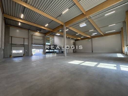 Halle/Industriefläche zur Miete provisionsfrei 12.100 m² Lagerfläche teilbar ab 1.100 m² Vohwinkel Wuppertal 42327