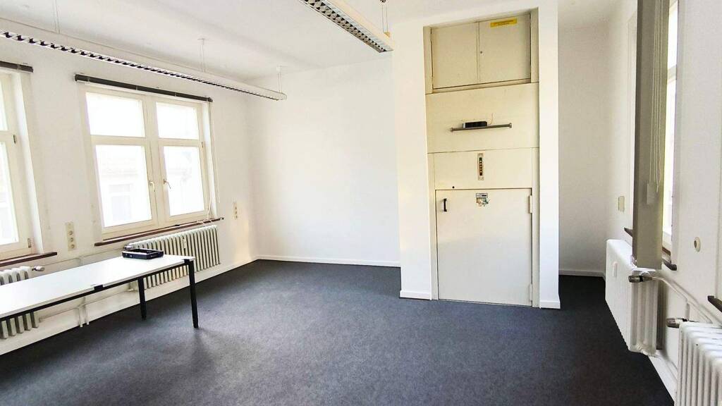 Bürofläche zur Miete 5 Zimmer 170 m² Bürofläche teilbar ab 15 m² Alexanderstraße Mitte Hannover 30159
