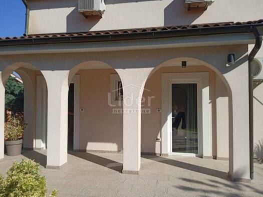 Haus zum Kauf 850.000 € 5 Zimmer 403 m² Mihotici, Matulji Matulji