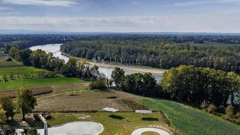 Wohnung zum Kauf 47.000 € 3 Zimmer 80 m² 1. Geschoss Pitomaca