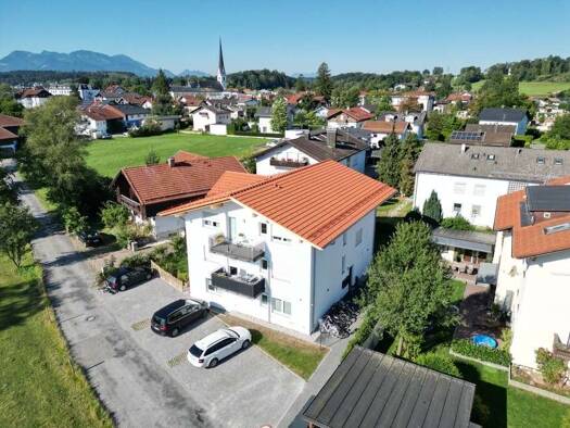 Wohnung zur Miete 1.350 € 3 Zimmer 83 m² Geschoss 2/2 frei ab 15.11.2025 Rafenauerweg 9 Prien Prien am Chiemsee 83209