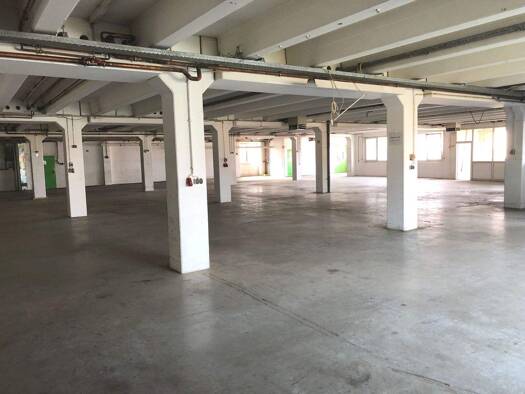 Lagerhalle zum Kauf 990.000 € 4.100 m² Lagerfläche Kreuzbergstraße 56 Lüttringhausen Remscheid 42899