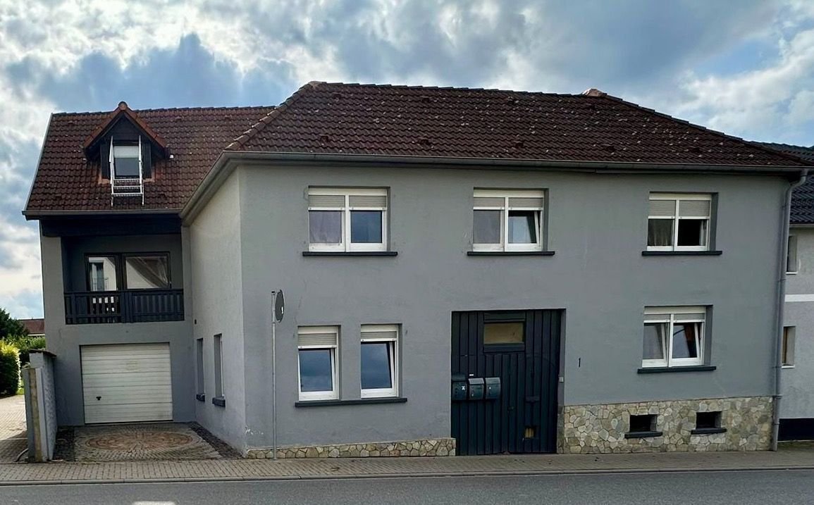 Immobilie zum Kauf provisionsfrei als Kapitalanlage geeignet 460.000 € 8 Zimmer 195 m²<br/>Fläche 235 m²<br/>Grundstück Ockstadt Friedberg 61169