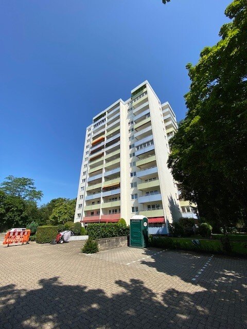 Wohnung zum Kauf 295.000 € 4 Zimmer 100 m²<br/>Wohnfläche EG<br/>Geschoss ab sofort<br/>Verfügbarkeit Buchenring 36 Blankenloch Stutensee 76297