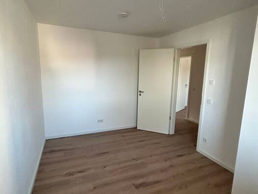 Wohnung zur Miete - Erstbezug 1.451 € 3 Zimmer 74,7 m² 1. Geschoss frei ab sofort Holbeinstraße 17 Schweinau Nürnberg 90441