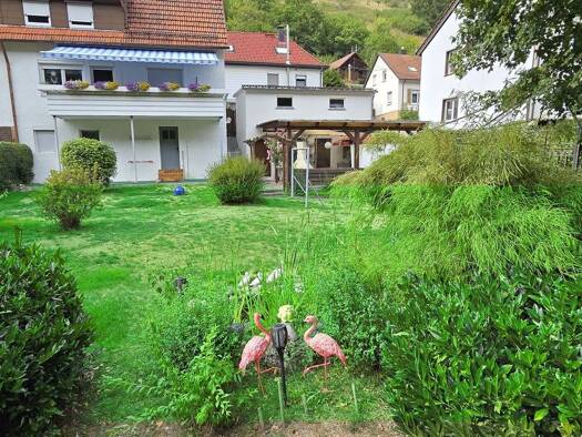 Haus zum Kauf 267.000 € 7 Zimmer 129 m² 540 m² Grundstück frei ab 15.10.2026 Am Hockenloch 41 Wittlingen Bad Urach 72574