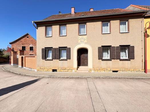 Bauernhaus zum Kauf 145.000 € 6 Zimmer 186,6 m² 1.874 m² Grundstück frei ab sofort Buttstädt 99628