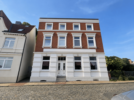 Mehrfamilienhaus zum Kauf als Kapitalanlage geeignet 400.000 € 324,5 m² 1.000 m² Grundstück Lauenburg/Elbe 21481