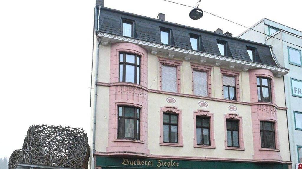 Wohnung zum Kauf 369.000 € 14 Zimmer 315 m² Sulzbachtalstrasse 62 Sulzbach Sulzbach/Saar 66280
